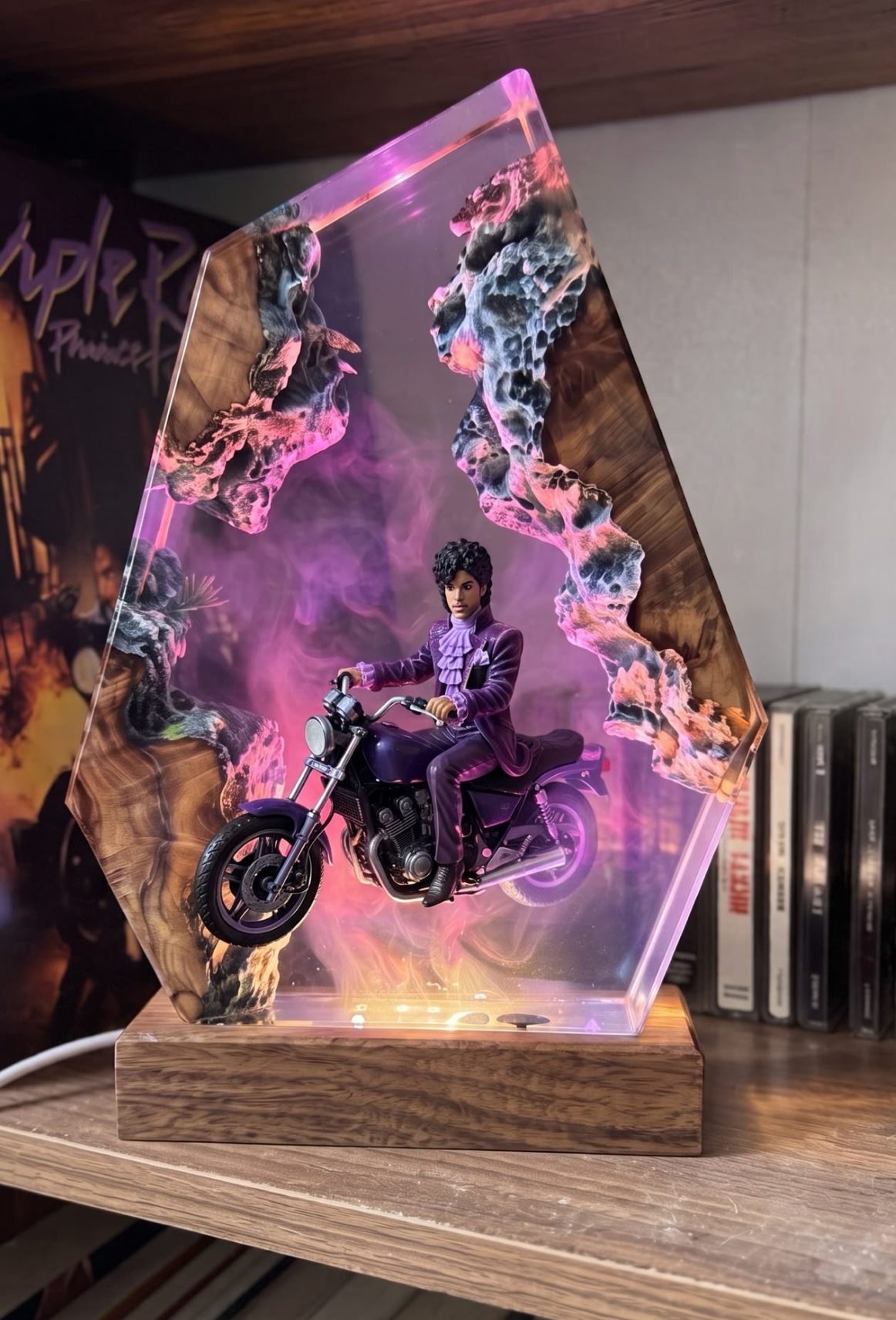 Purple cruiser lamp